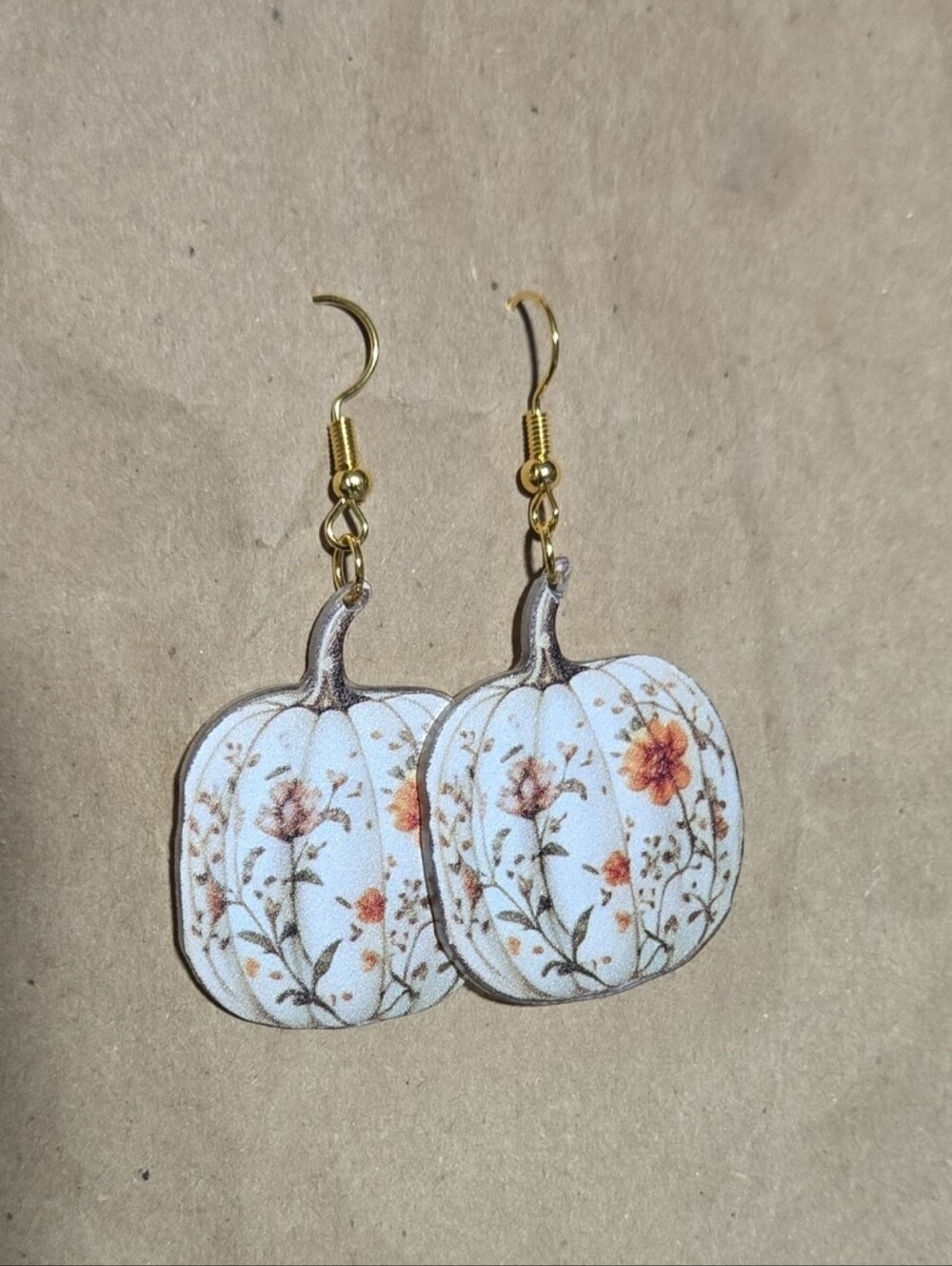 White Floral Pumpkin Dangle Earrings